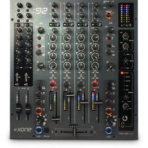 XONE922 Club+DJ Mixer  4+2 > 2 Talkover XFade VCF+LFO Linear - Image 1